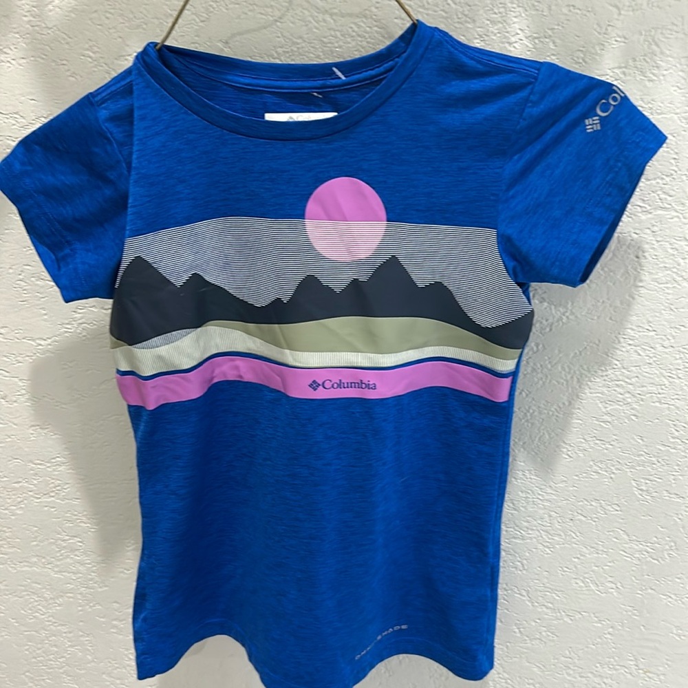 New Without Tags Columbia Top Size 7/8